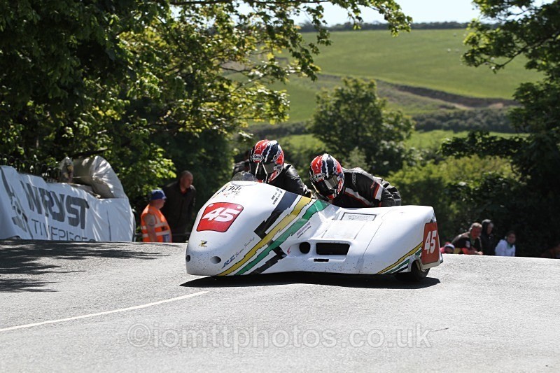 Darryl Rayner/ Richard Lawrance - Sure Sidecar Race 2