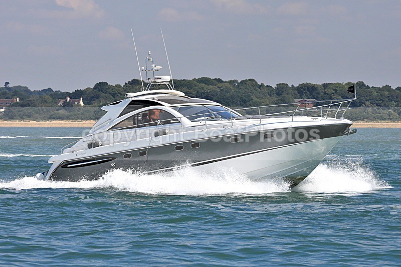 180715 NO BANANAS - FAIRLINE TARGA 52 1Y3A2203 - Motorboats - Hardtop