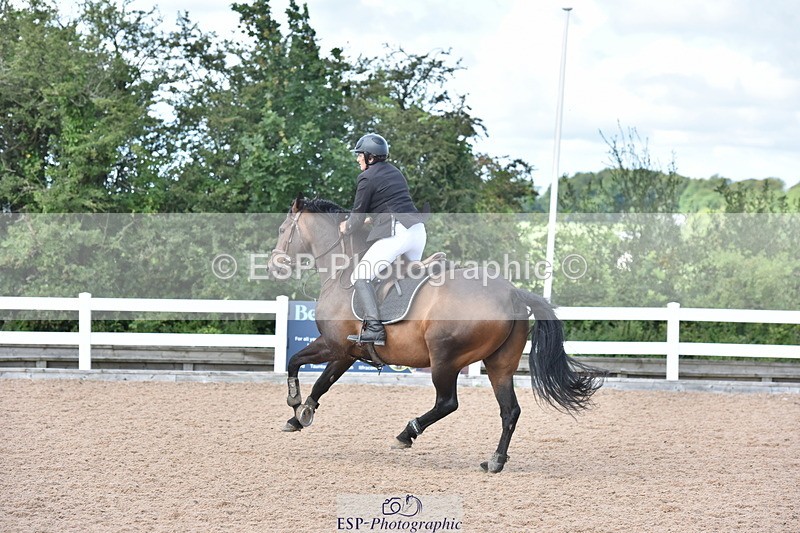 230806A-112004-01394 - Cls 17 Snr Discovery & 1m Open