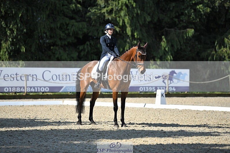 230525-092241-01587 - 304-MADFORD_LAW-Anna_Johannson-WEDTrotUp+DR