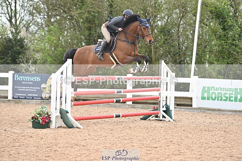 240406A-160002-04303 - Cls 17 National 1.30m Open