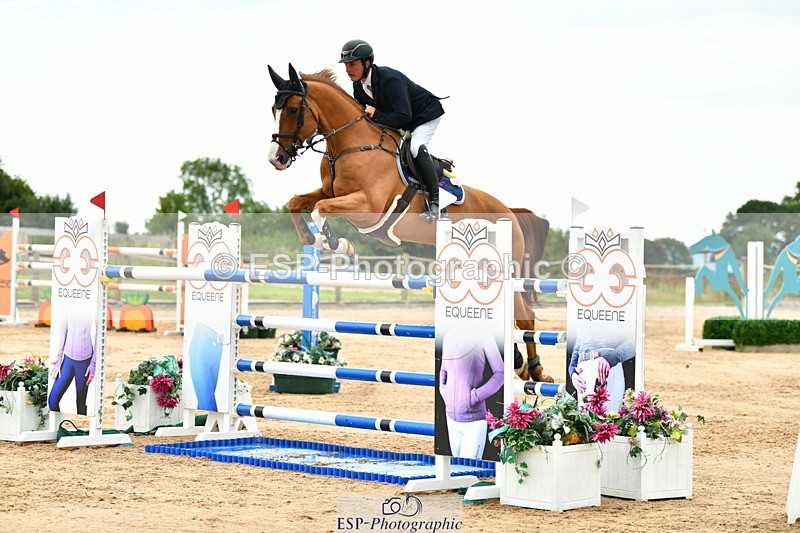 230720A-152310-03839 - Cls 9, 2 Star Big 1.40m Start to break