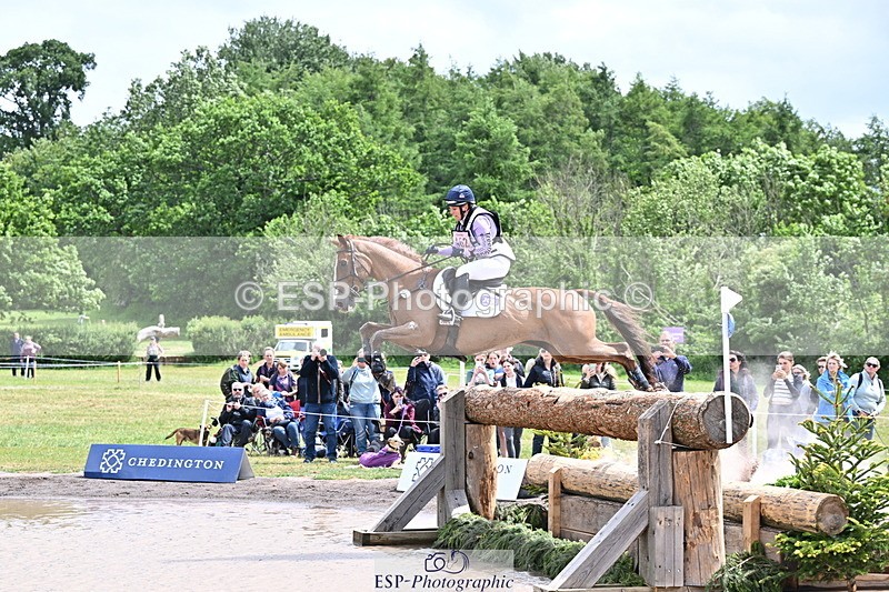 250525A-133736-16282 - D-462-Gemma.Stevens-CHILLI.KING
