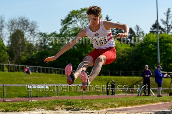 East25Sun-911105 - Field Male