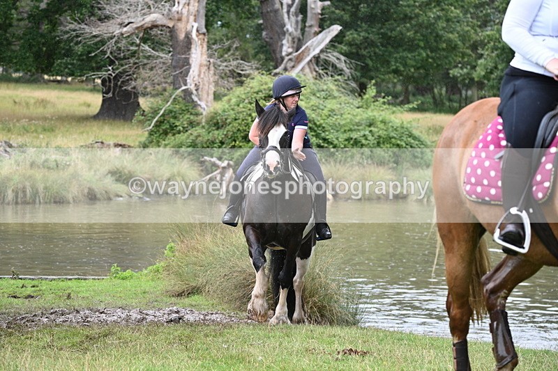 WJ7_5715 - Time at Water 14:54 to 15:14