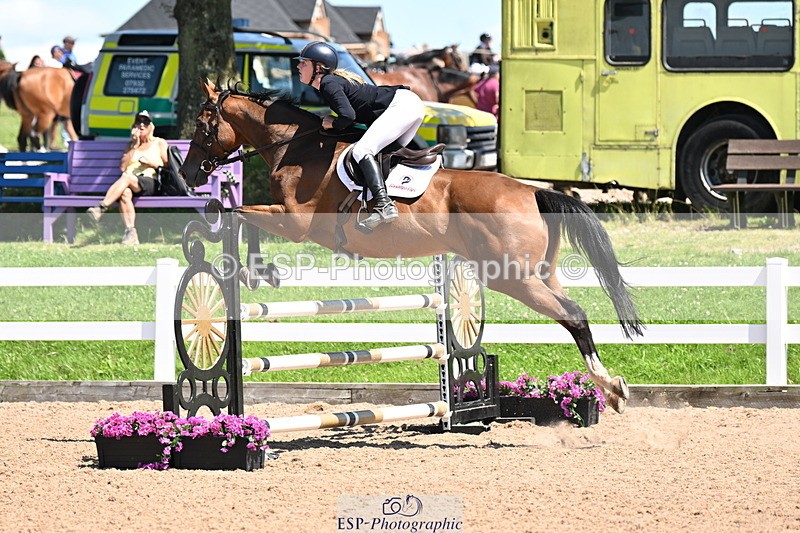 240728A-140824-09385 - Cls 36 1.05m Amateur Qualifier