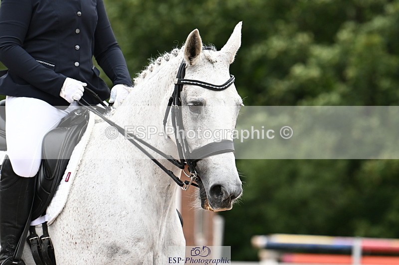 240815A-140202-01919 - 139-Chloe.Makepeace-Beechfield.Diamond