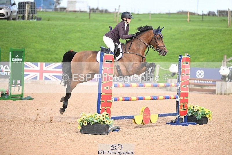 251005-150502-04040 - Cls 21 Newcomers and 1.10m