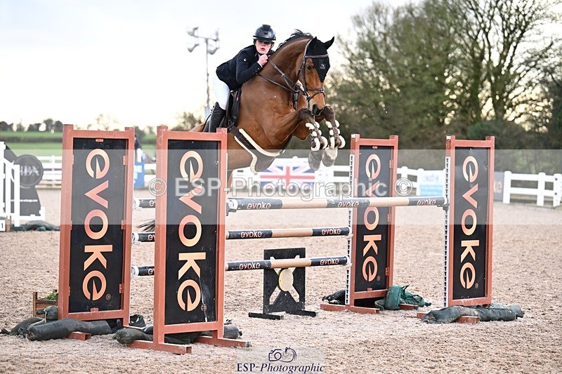 260128-143719-00712 - Snr Foxhunter 1.20m