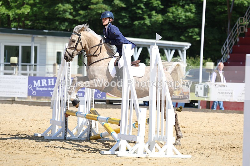 3E7A9114 - Class 6: Senior 60cm