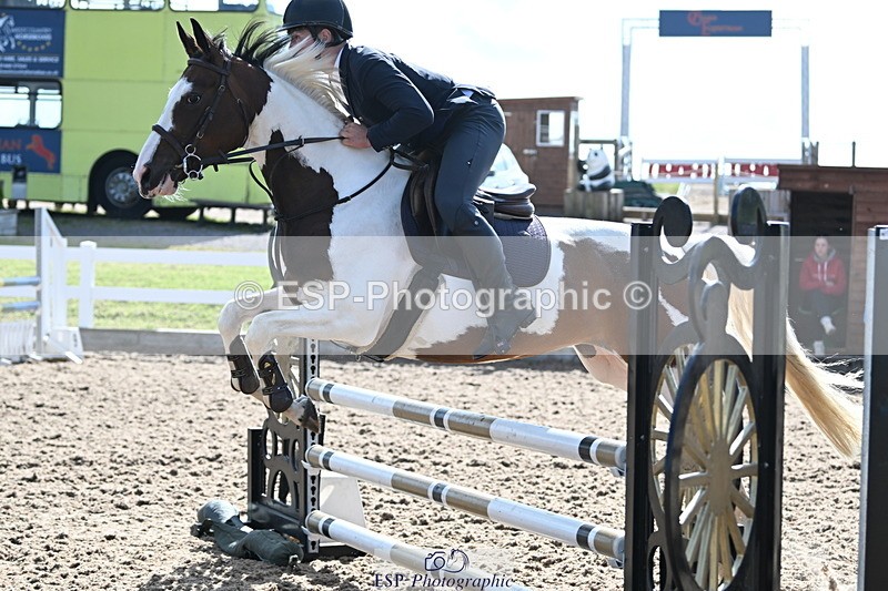 240609A-090309-03341 - Cls 21 Pony Discovery and 90cm Open