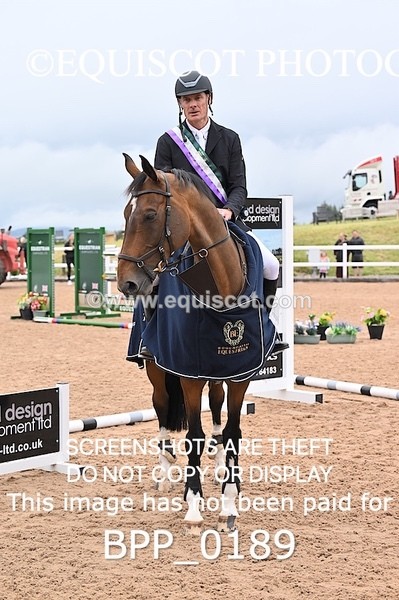 BPP_0189 - CLASS 25 SUN HOYS Redpost Equestrian Senior Foxhunter Second Round