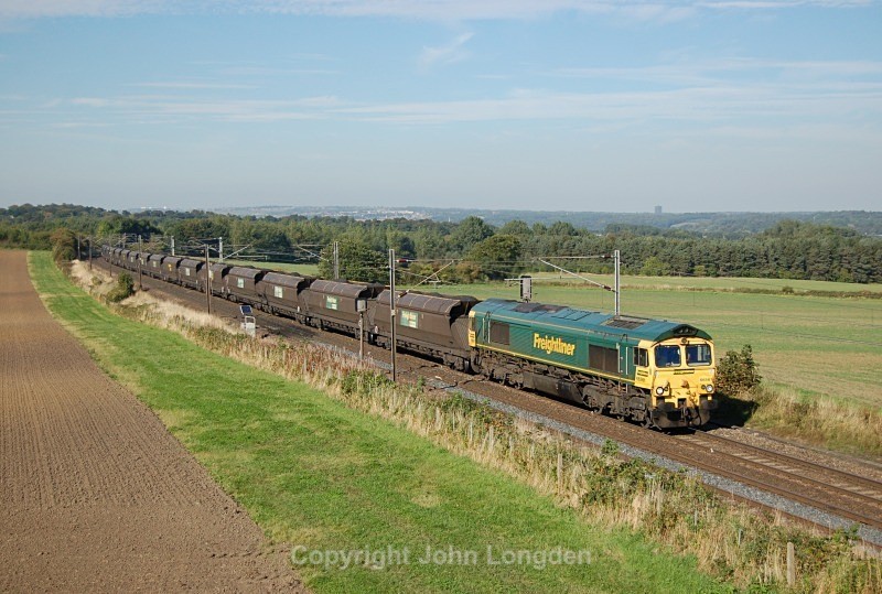 23.9.13 - 66561 6C14 North Blyth - Ratcliffe, Plasworth - East Coast Main Line (north to south)