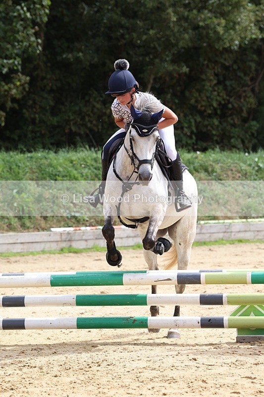 3E7A2003 - Class 10: Junior 60cm