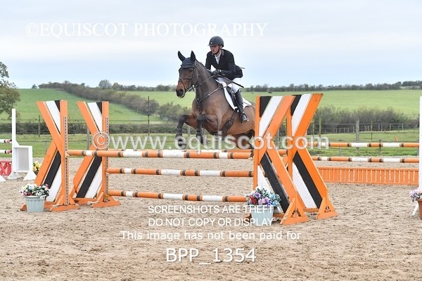 BPP_1354 - CLASS 16 SUN Senior Newcomers/ 1.10m Open