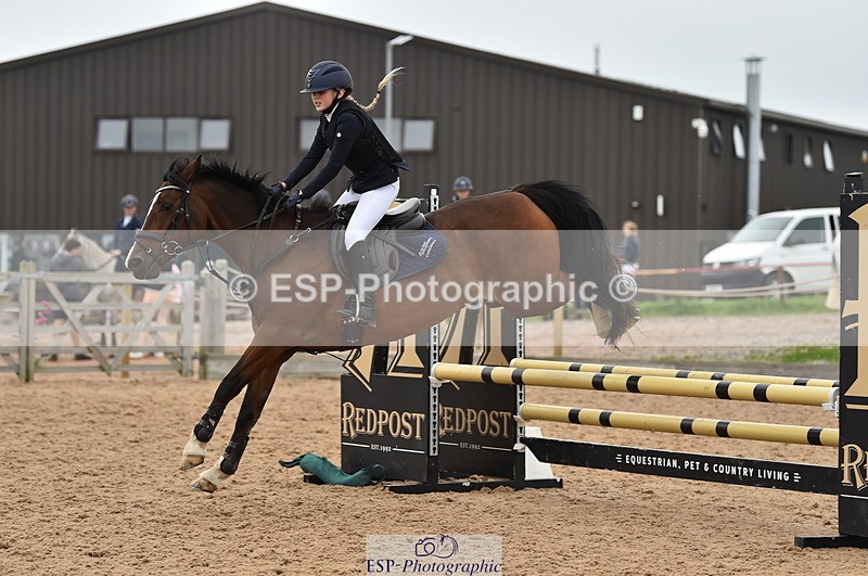 230902A-114132-00806 - Cls 2B Pony Small 80cm