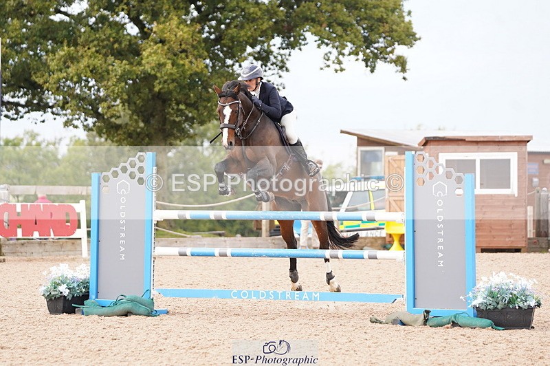 241004A-144926-00811 - Fri 04 Snr Fox & 1.20m Open