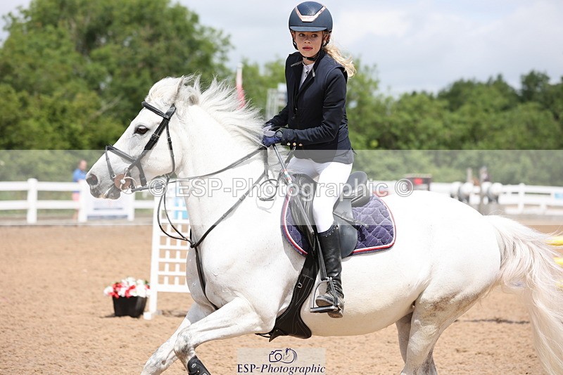 240630A-120658-12901 - Cls 31 Discovery and 90cm Open