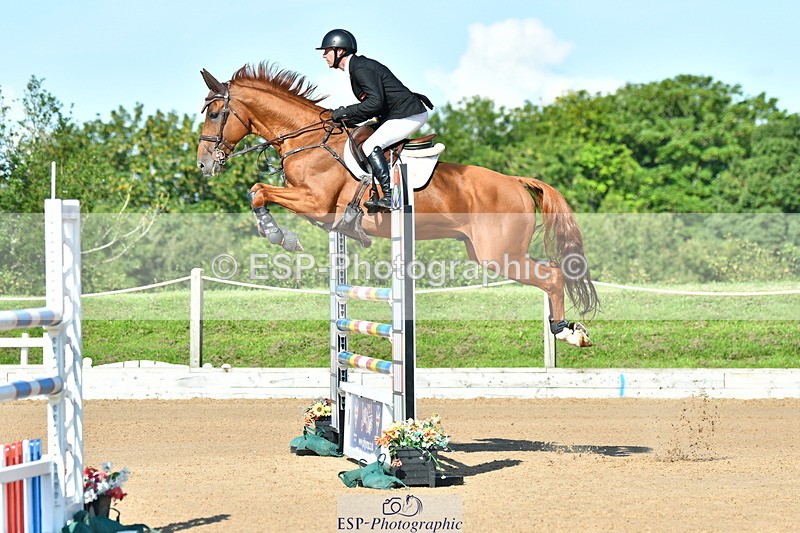 230720A-091628-01640 - Cls 1, 2 Star Small 1.30m