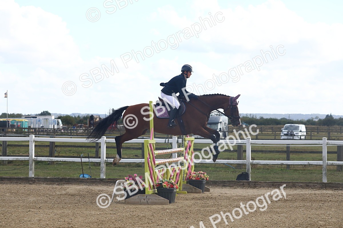 SBM_008122 - Class 14 - 1m Champs