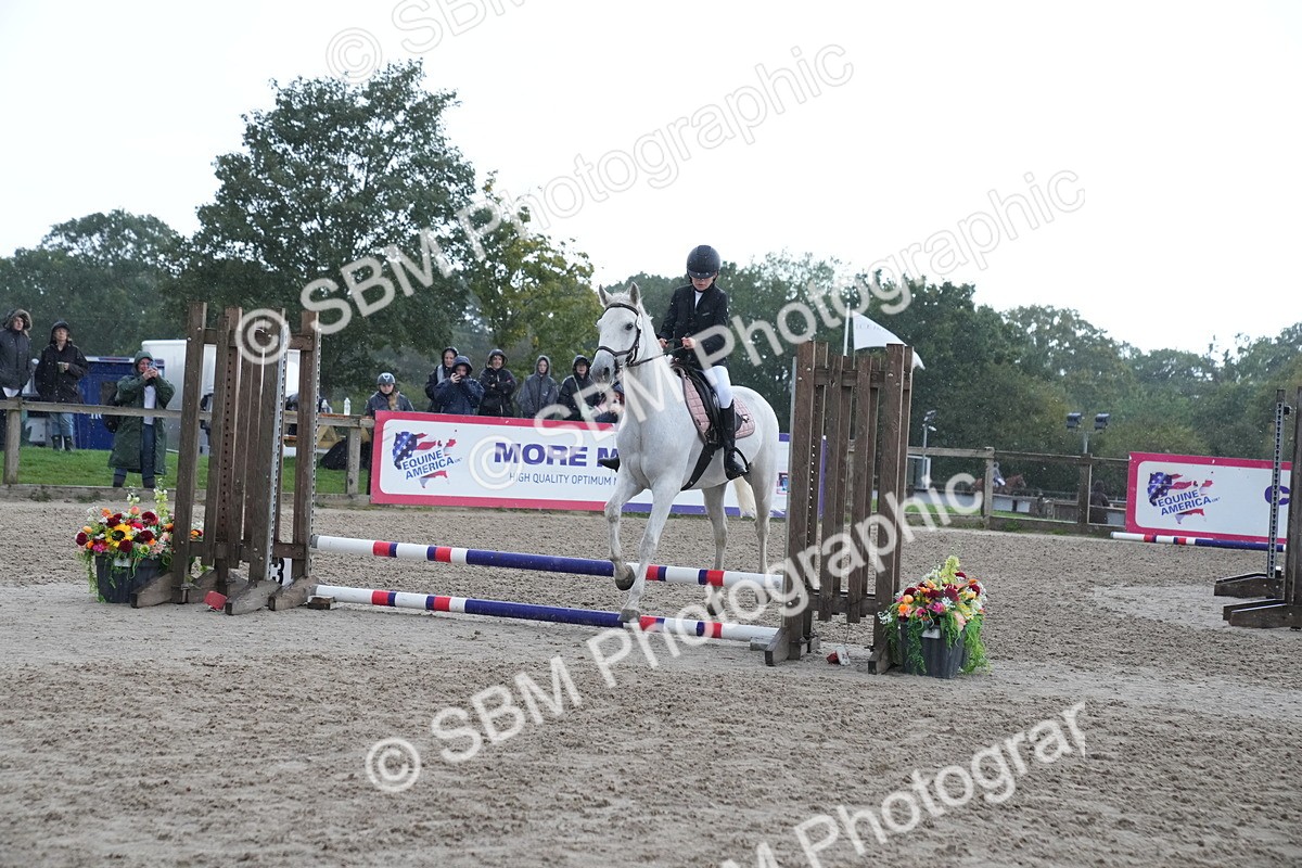 SBM_00136 - J53 - Clear Round 40cm