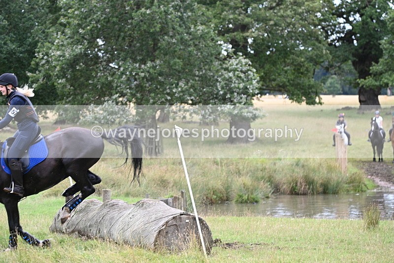 WJ7_2654 - Time at Water 11:37 to 12:13