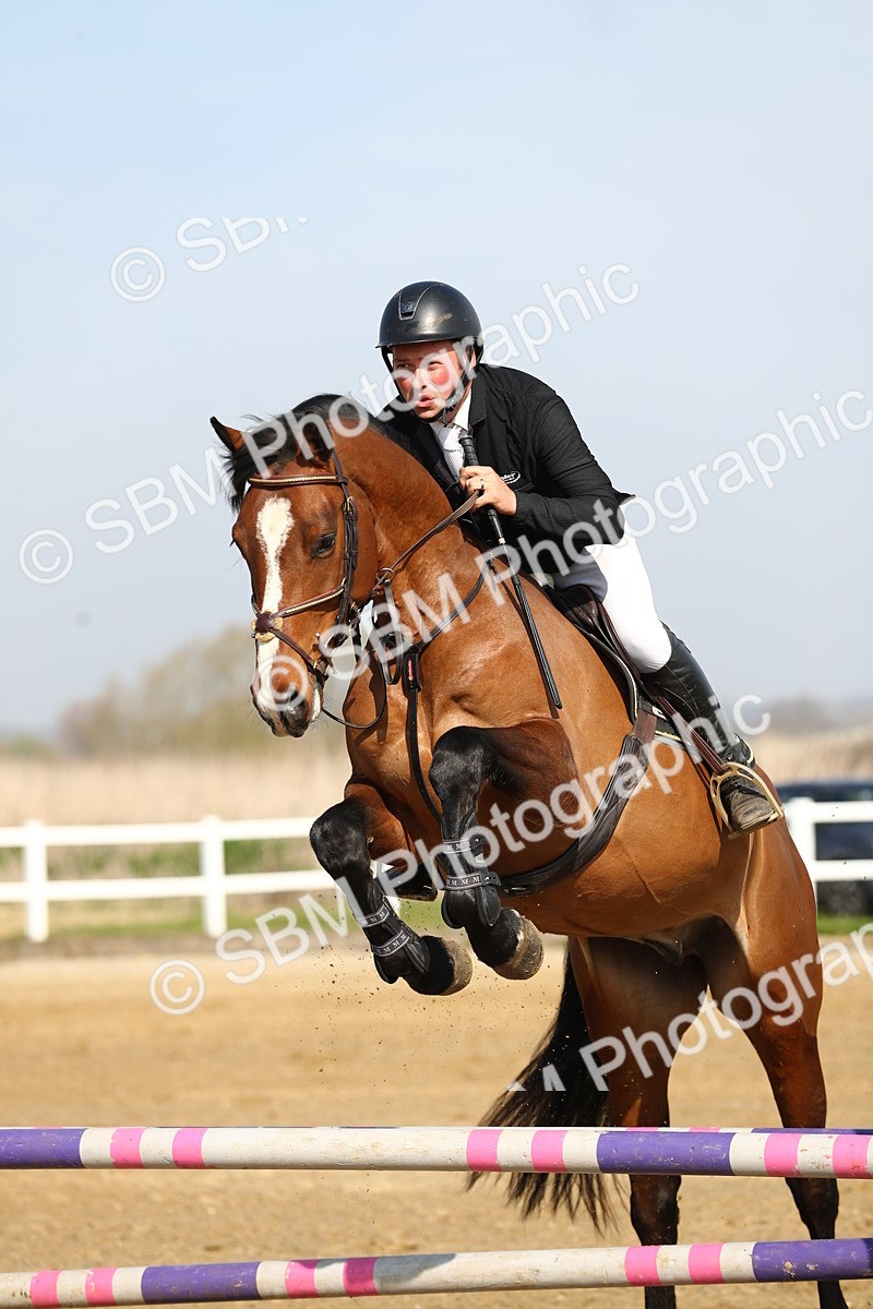 SBM_001972 - Class 8 - Senior British Novice - 90cm