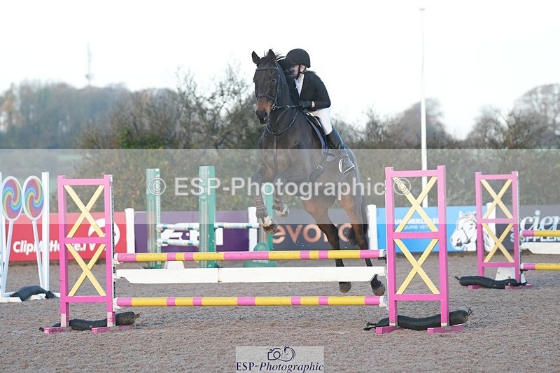 251108-081128-01741 - Cls 8 Clear Round