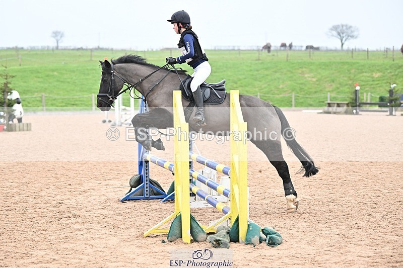 250118-105506-00529 - Cls 2 A&B 80cm 10.45 to 11.40