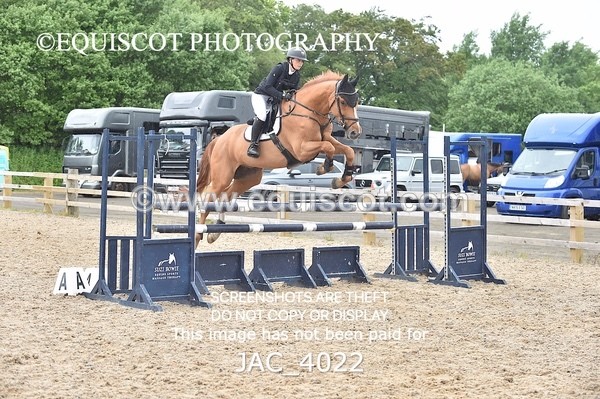 JAC_4022 - CLASS 4 - SAT -Senior Newcomers/ 1.10m Open
