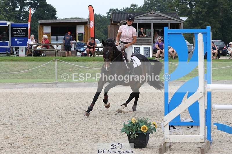 230908-155928-02702 - Cls 8 Snr 1.05m Open