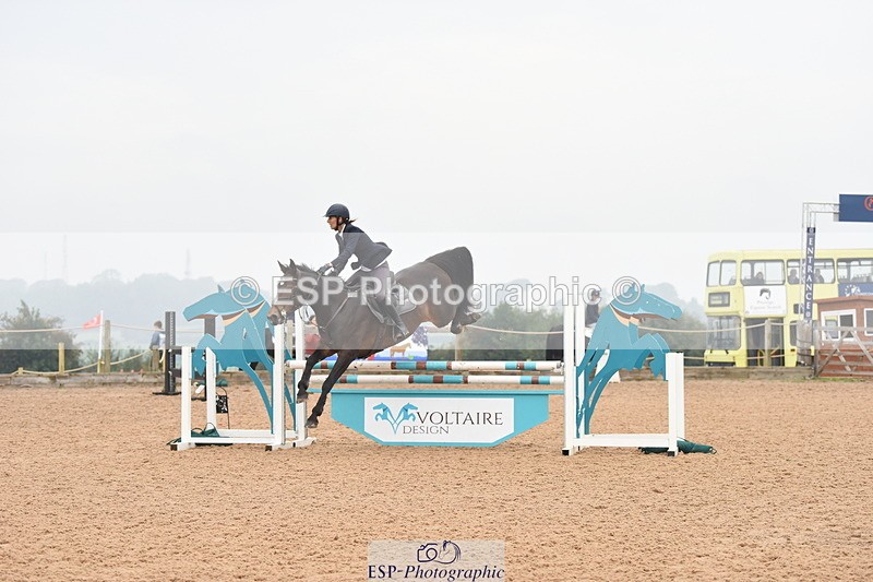 230916A-152332-05342 - Cls 18 Snr 95cm Derby