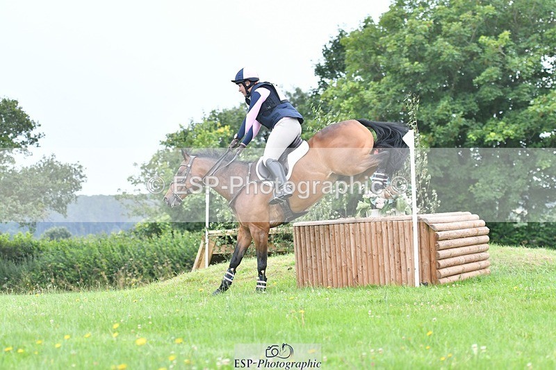 240803-110011-01475 - 059-Ella_Matravers-BALLYMITTY_MAC