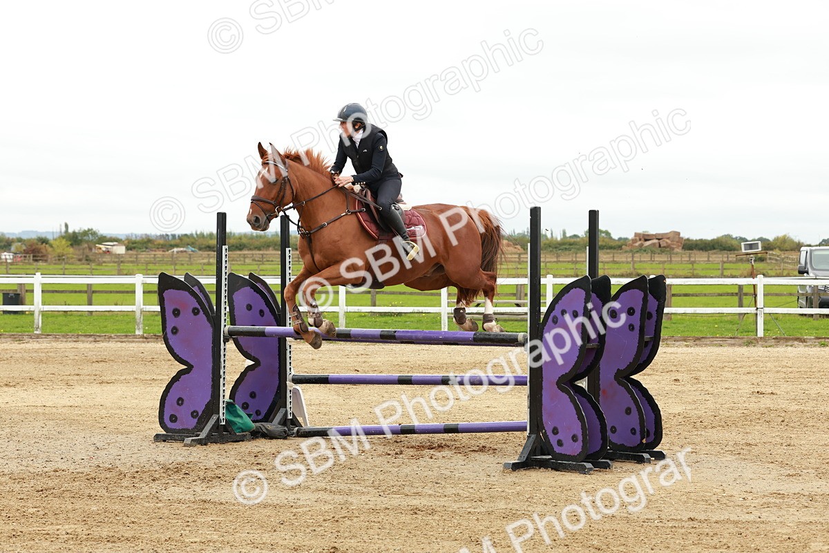 1I0A7805 - Class 4 - Senior Newcomers 1.10m