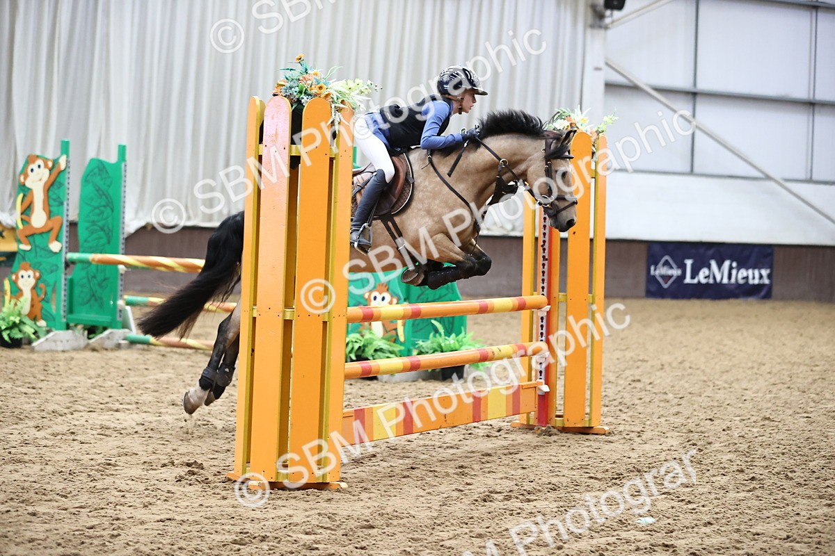 SBM_003586 - Class 11 - Springboard 128cm 138cm Restricted 85cm 95cm