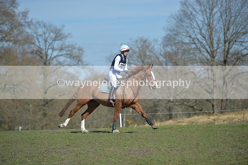 NGP_8497 - XC Time 13:35 to 13:40