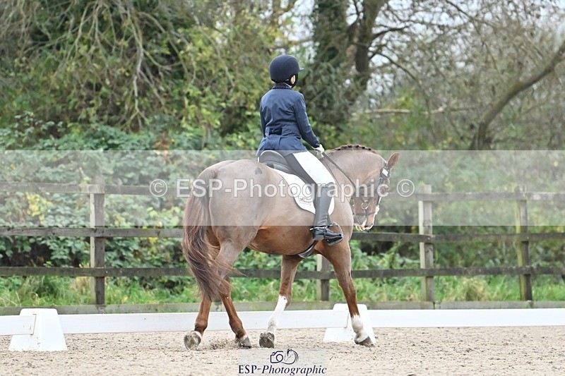 241103-153315-03147 - Novice 1 - 14.44 to 16.08