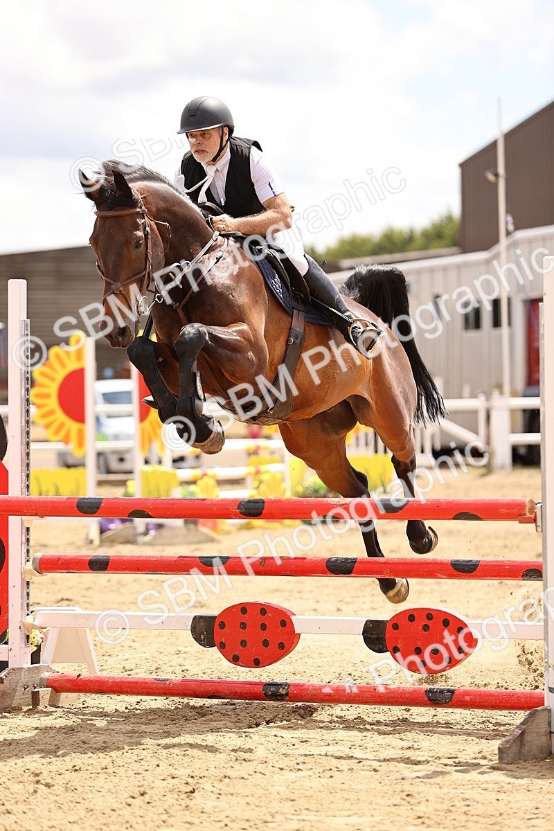 SBM_014182 - Class 14 - Senior Discovery - 1.00m Open