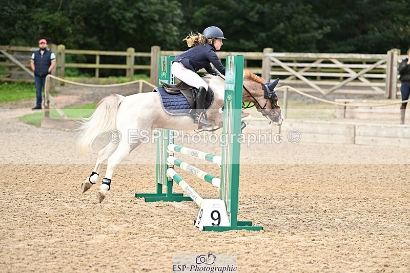 230930-094558-00106 - Cls 1 Pony Intro 70cm