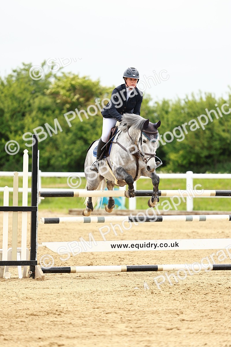 SBM_001169 - Class 5 - Senior Foxhunters - 1.20m