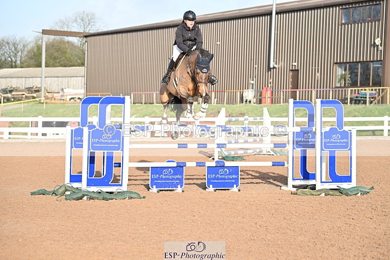 231209A-134739-01939 - Cls 15 National 1.30m & 1.40m