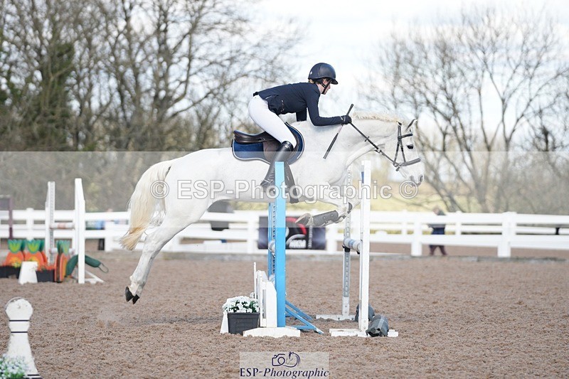 250316-105254-05976 - Cls 21 British Novice and 90cm