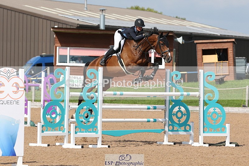 230915A-133901-02425 - Cls 4 National 1.30m