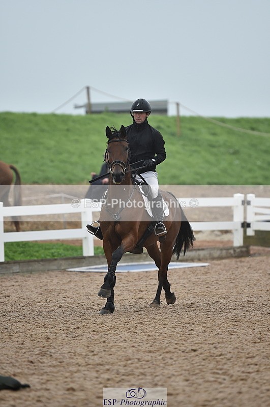 220829A-165112-00303 - 80cm Classes 5a 5b & 6