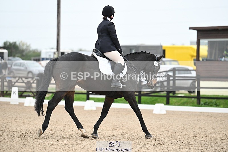 241103-105240-00387 - Intro 3 - 10.50 to 11.44