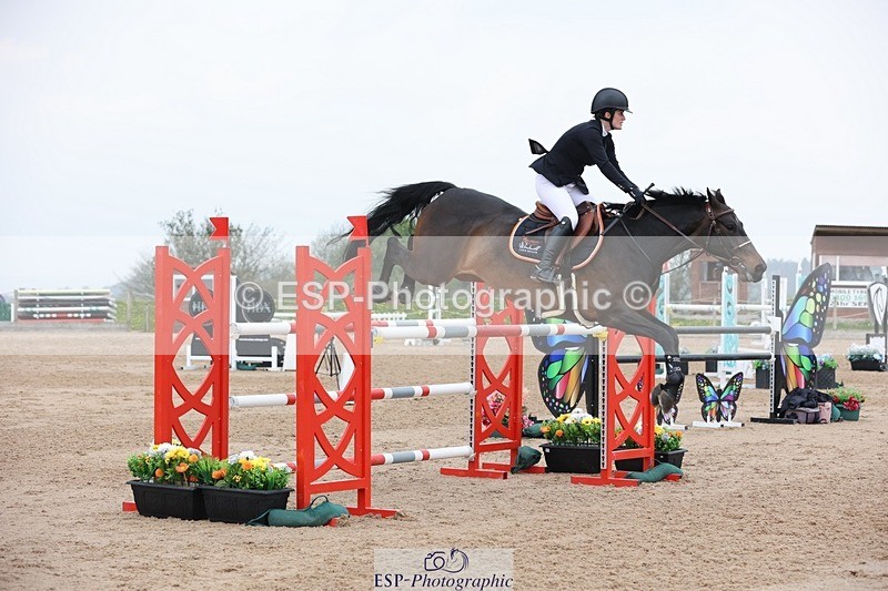 250424-125955-05678 - Cls 1 - 2 Star Small Tour