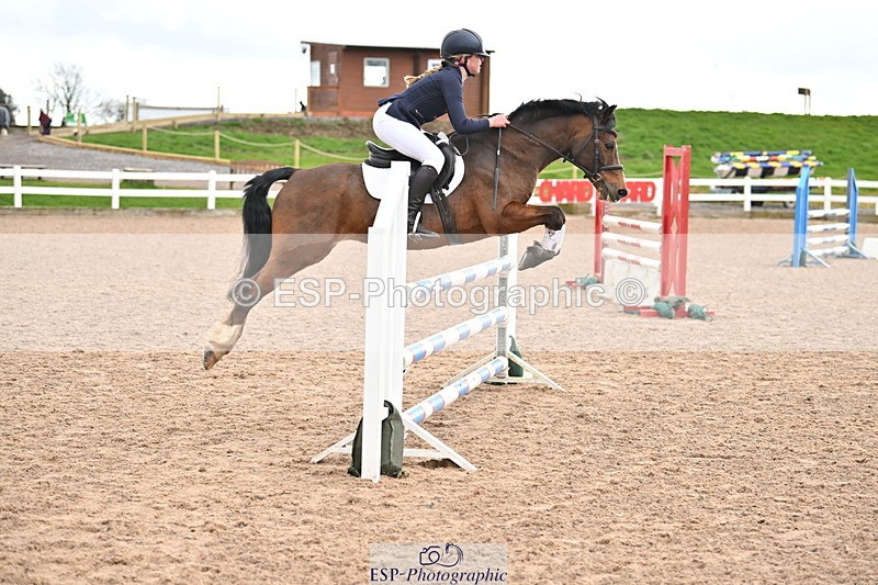 240310A-110436-02222 - Cls 4 Pony Discovery and 90cm Open