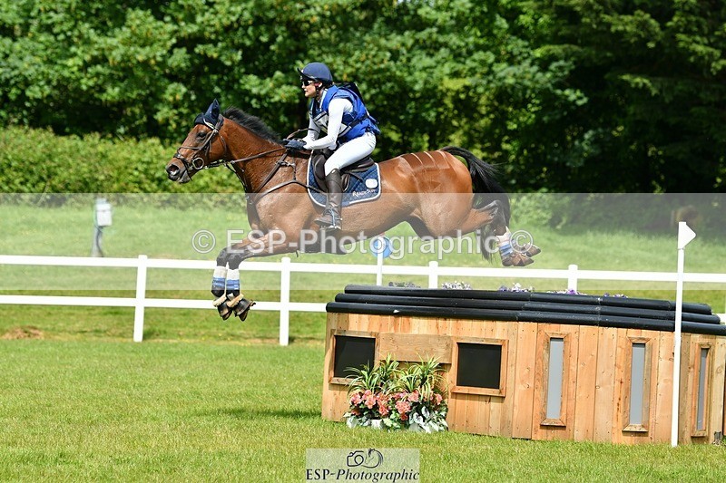 230528-142844-18285 - 478-RLE_LIMBO_KAISER-Katherine_Coleman-XC