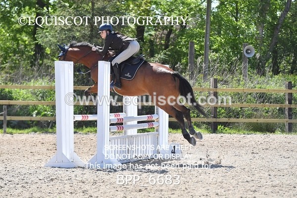 BPP_6683 - CLASS 38 MON 0.95m Amateur Championship Qualifier