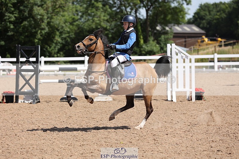 240629A-111556-04468 - Cls 17 Discovery and 90cm Open